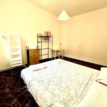 아파트 Pacinotti House *